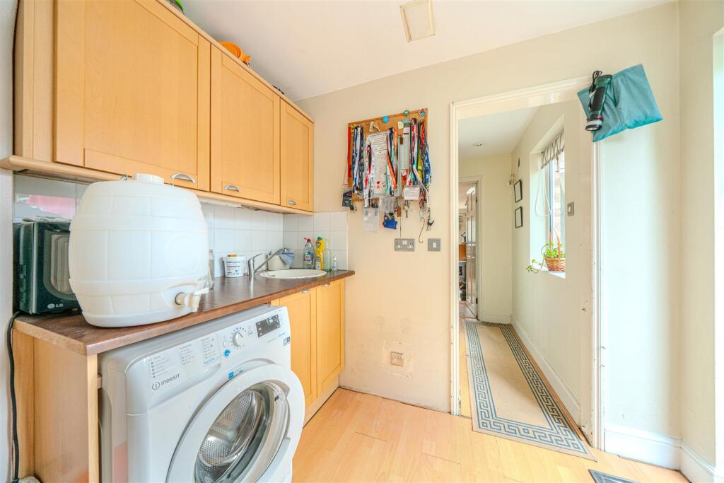 Additional image 15 of Langley Crescent, St. Albans