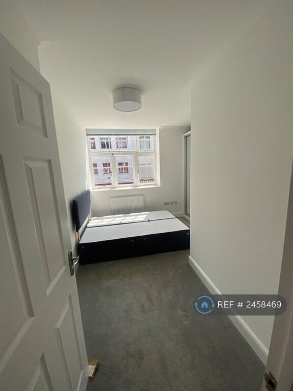 Additional image 5 of Chequer Street, St. Albans, AL1