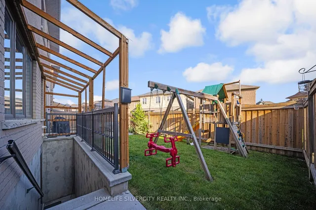 Additional image 44 of 51 Bucksaw St