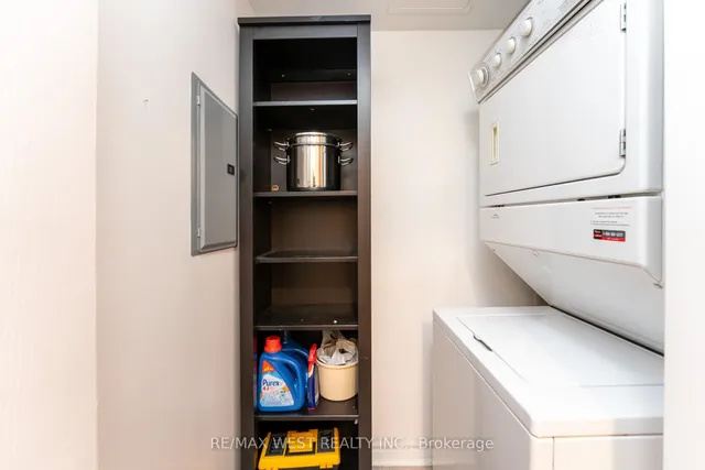 Additional image 22 of 5229 Dundas St Unit 201