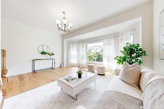 Additional image 20 of 26 Rumi Cres