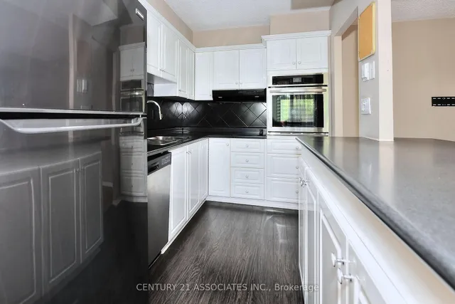 Additional image 17 of 10 Sunrise Ave Unit 312