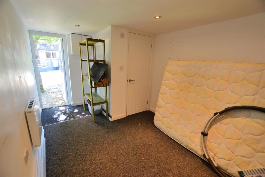 Additional image 25 of Tollgate Road, Colney Heath