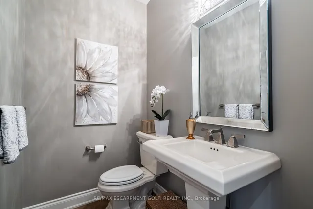 Additional image 7 of 44 Parkmanor Dr