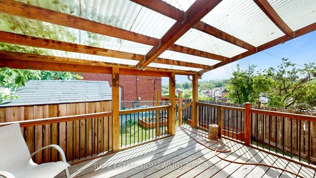 Additional image 15 of 722 Weston Rd