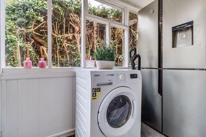 Additional image 11 of Chantry Lane, Hatfield