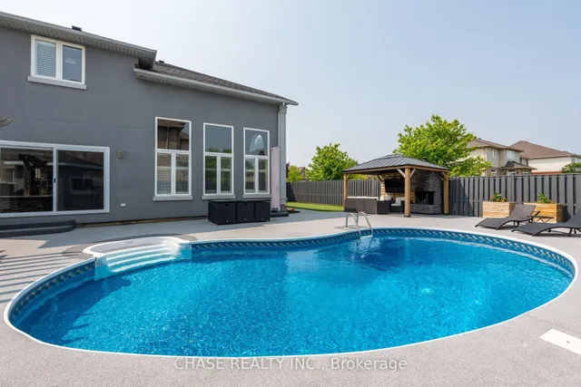 Additional image 42 of 63 Holkham Ave