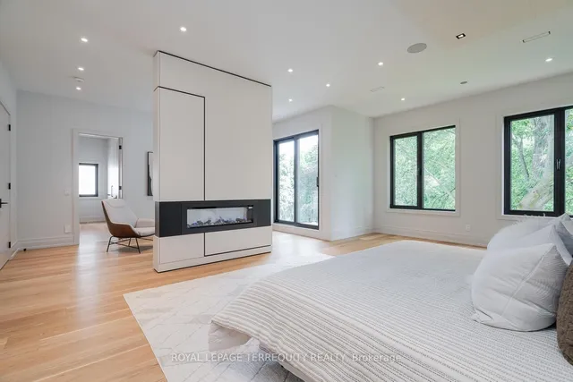 Additional image 33 of 207 Newton Dr