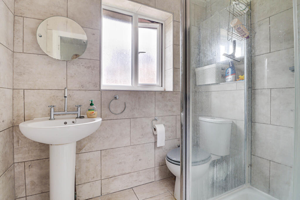 Additional image 3 of Shire Court, Dellfield, St Albans, AL1