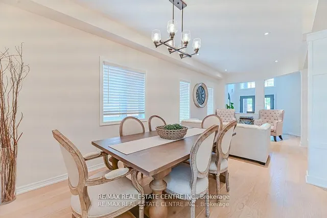 Additional image 10 of 2498 Longridge Cres