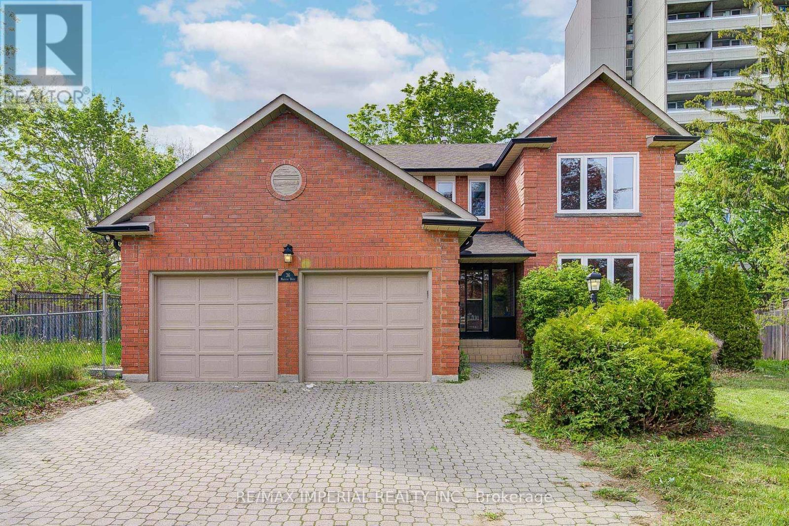 36 MARLENA DRIVE N|Toronto (West Hill), Ontario M1E2Z1