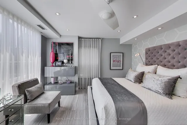 Additional image 23 of 77 Lombard St Unit PH3