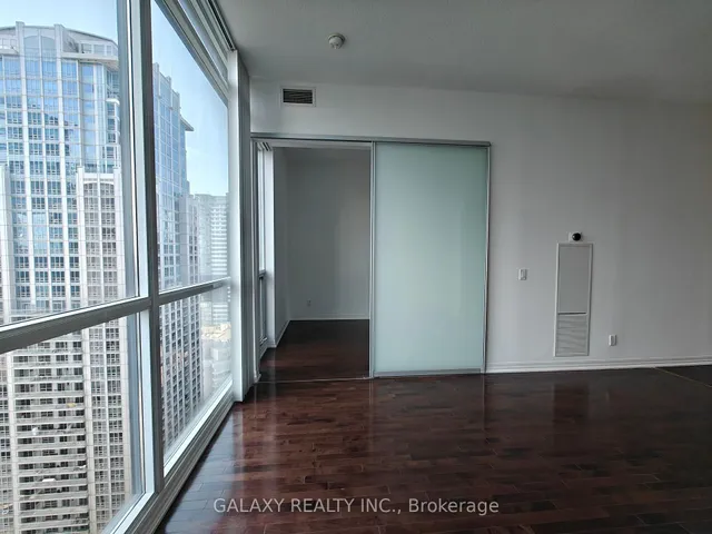 Additional image 19 of 770 Bay St Unit PH205