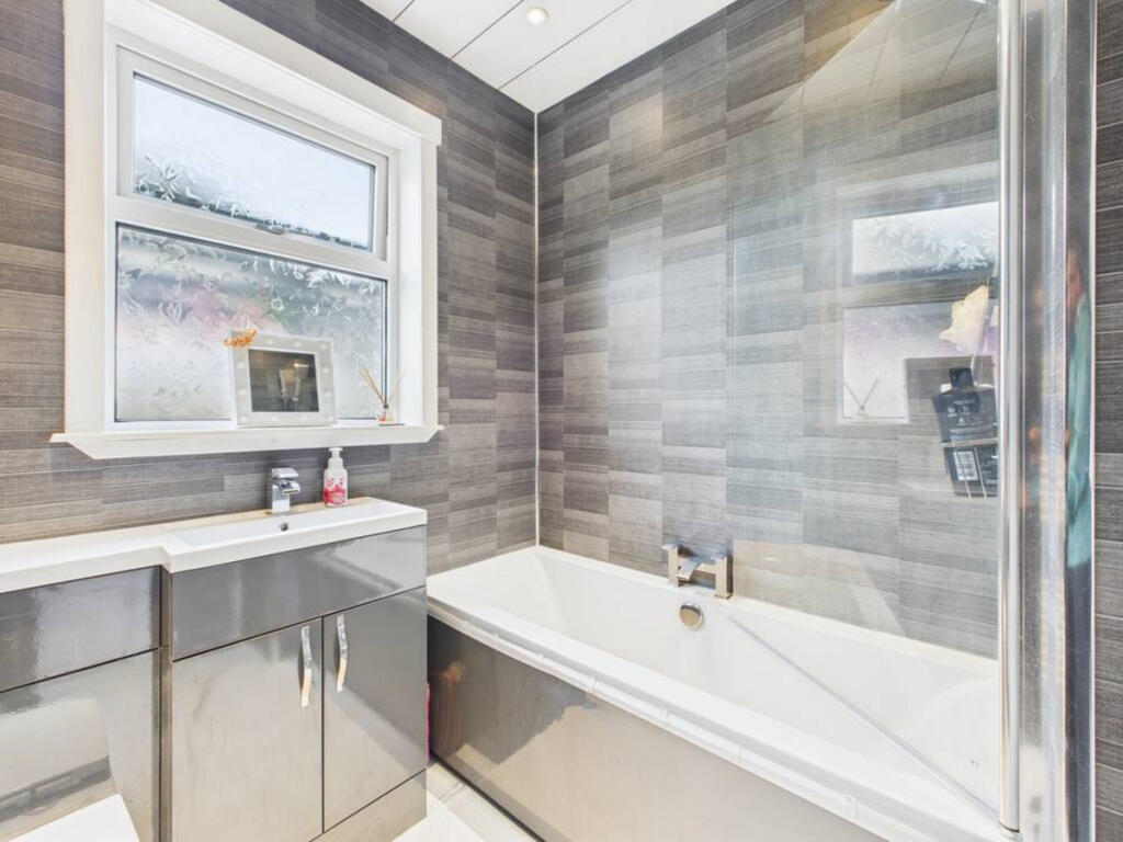 Additional image 12 of School Road, Inverurie, AB51