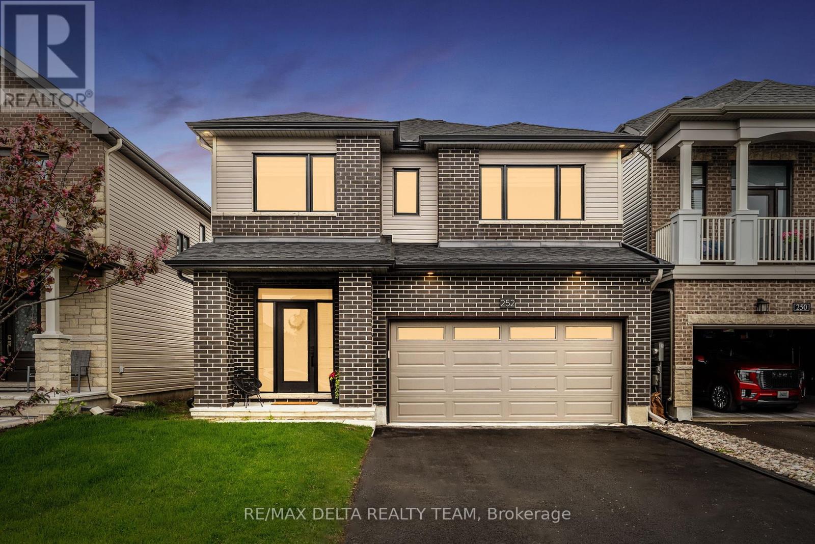 252 AQUARIUM AVENUE|Ottawa, Ontario K4A1L2