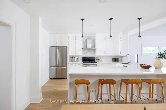 Additional image 10 of 195 Albertus Ave