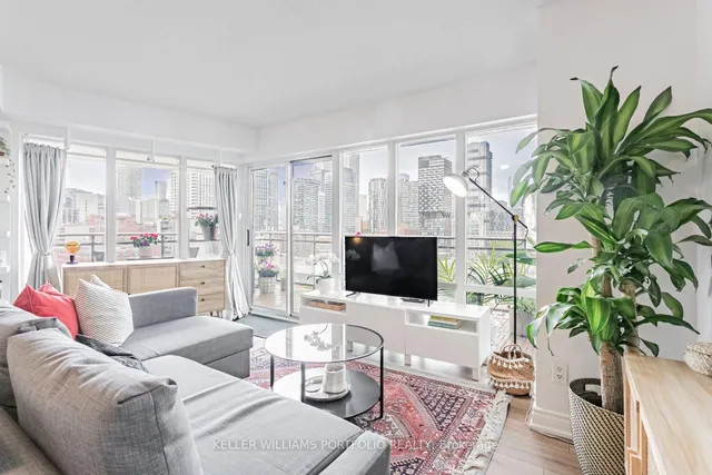 Additional image 13 of 255 Richmond St Unit 1205