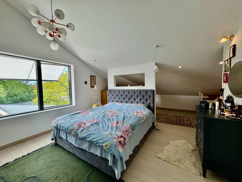 Additional image 14 of West Riding,Bricket Wood,Hertfordshire,AL2 3QS