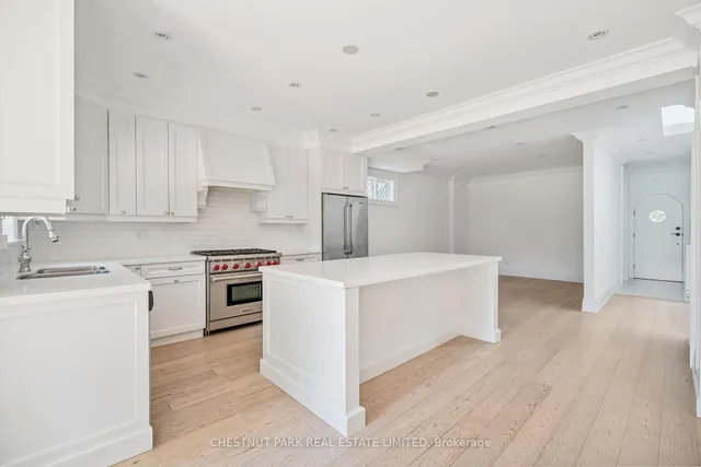 Additional image 10 of 439 Melrose Ave