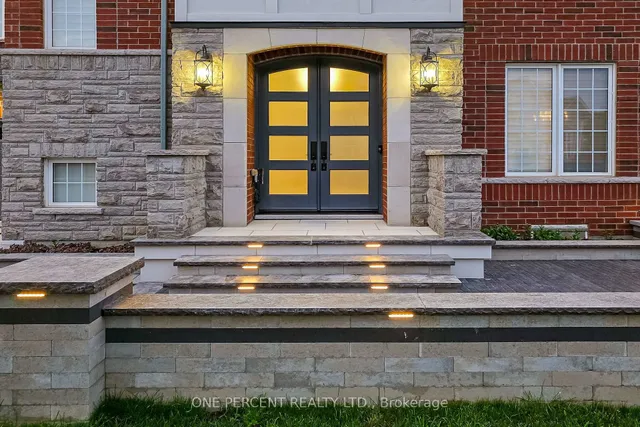 Additional image 5 of 102 Monkton Circ