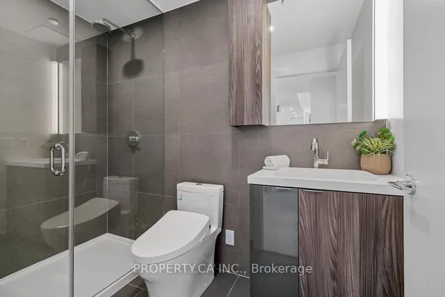 Additional image 18 of 35 Mercer St Unit 3708