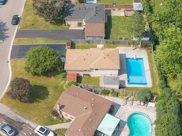 Additional image 39 of 44 Fidelia Cres