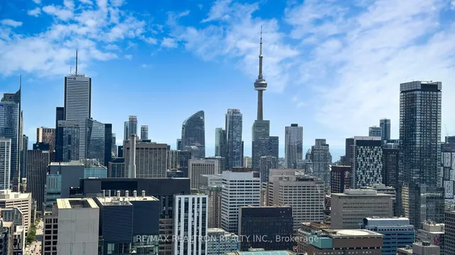 Additional image 29 of 832 Bay St Unit 4109