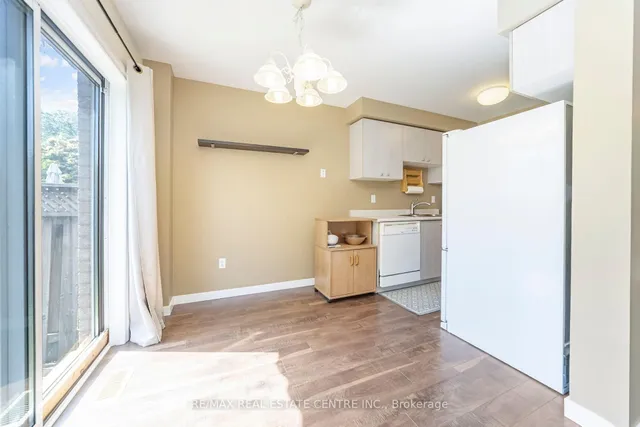 Additional image 15 of 42 White Tail Cres