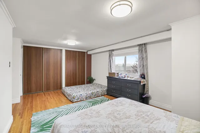 房产图片 19 - 167 SHOREHAM Dr