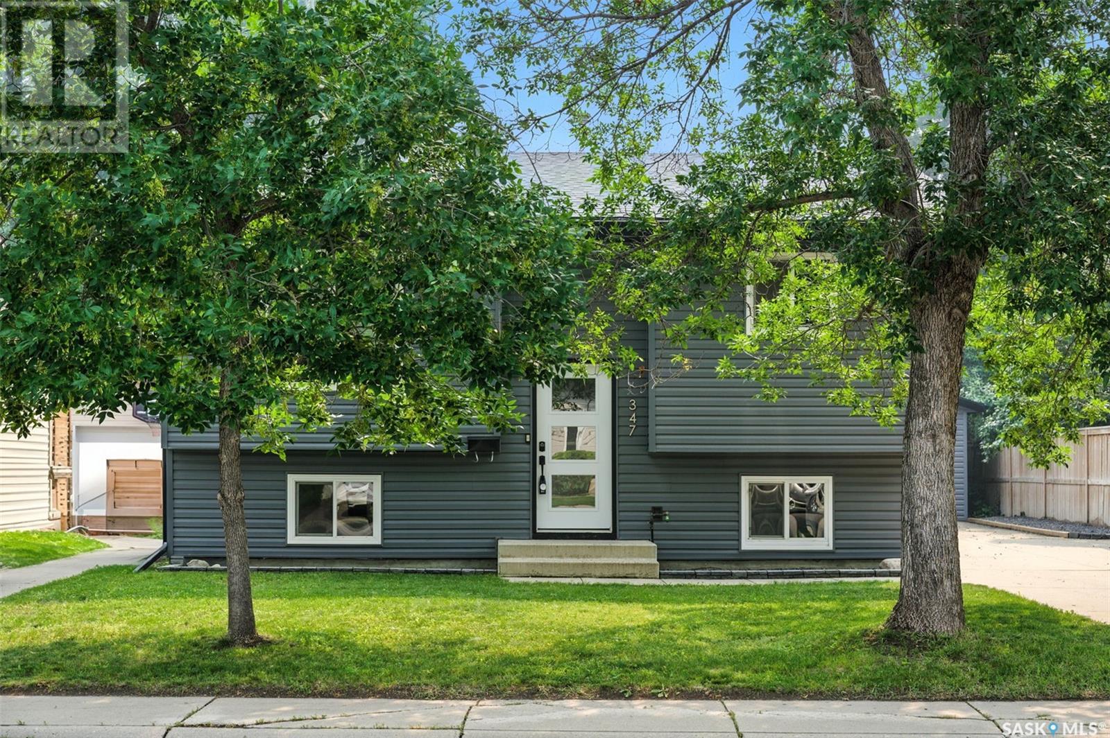 347 Sebestyen CRESCENT|Saskatoon, Saskatchewan S7K6W2