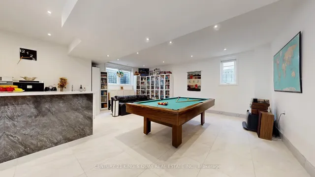 Additional image 28 of 177 Newton Dr