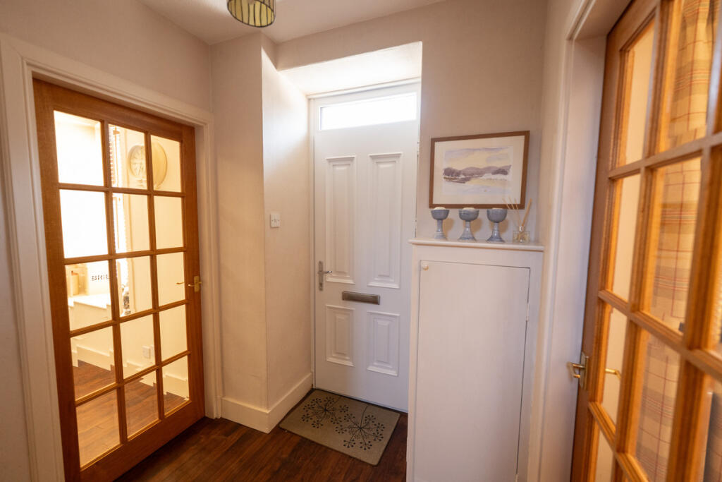 Additional image 16 of St. Catherine Street, Banff, AB45