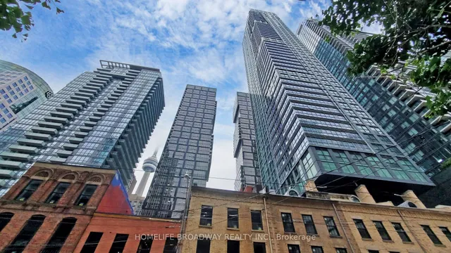 Additional image 5 of 327 King St Unit 1005