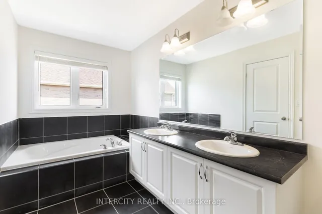 Additional image 28 of 40 Donald Stewart Rd