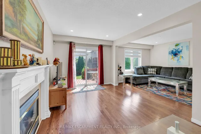 Additional image 20 of 4 SPARTAN Crt