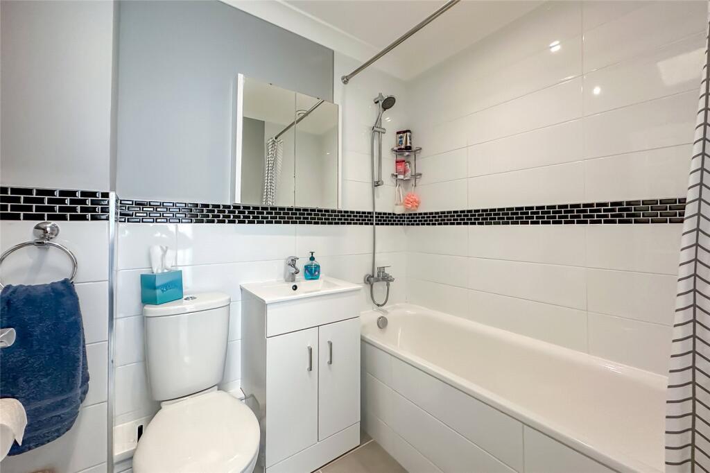 Additional image 8 of Saracens Head Yard, Pageant Road, St. Albans, Hertfordshire, AL1