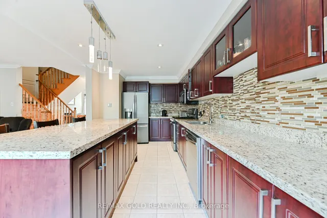 Additional image 12 of 48 Nostalgia Crt