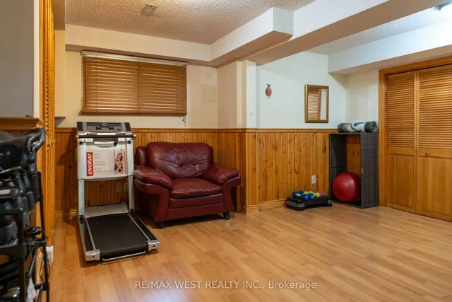 Additional image 21 of 15 Guildwood Pkwy Unit 30