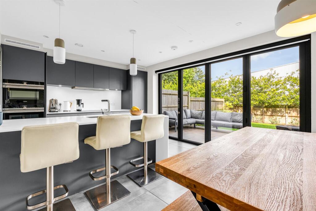 Additional image 26 of Groom Place, Welwyn Garden City