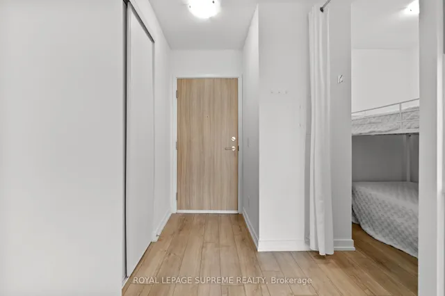 Additional image 7 of 3100 Keele St Unit 925