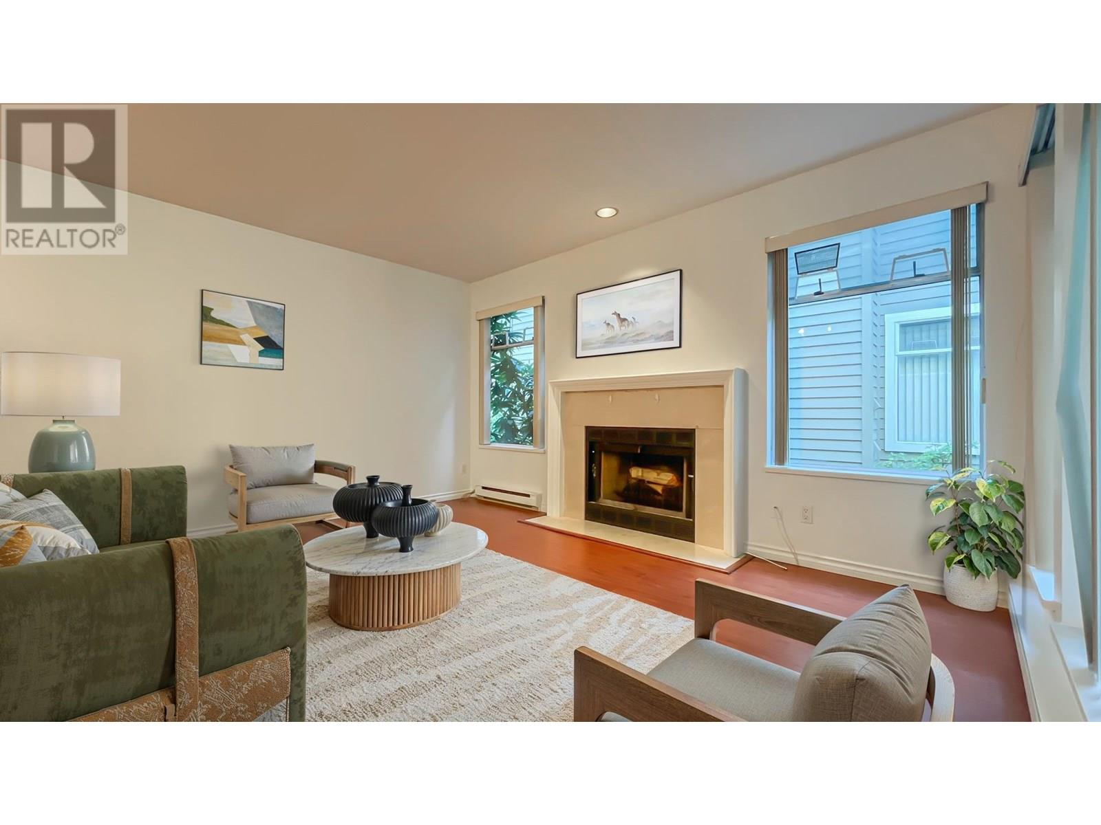 2994 MT SEYMOUR PARKWAY|North Vancouver, British Columbia V7H1E9