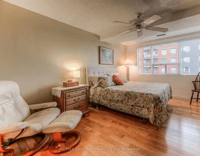 Additional image 10 of 20 Ellen St Unit 611