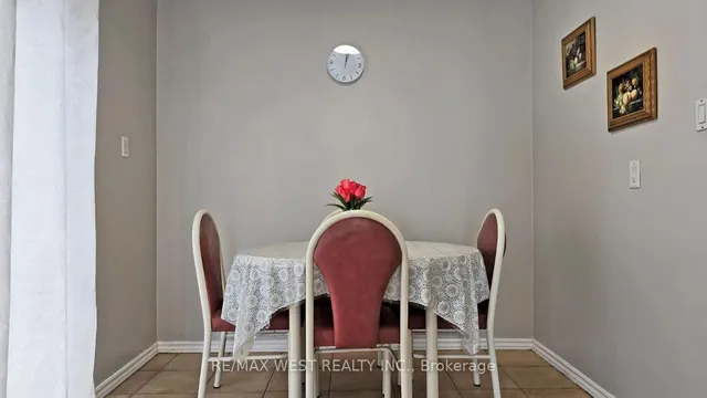 Additional image 13 of 12 Franson Cres