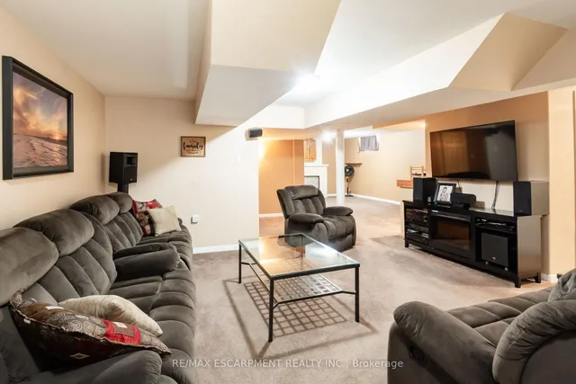 Additional image 19 of 396 Cochrane Rd