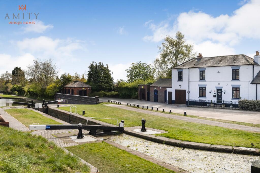 Additional image 2 of Top Lock Cottage, Birmingham B42
