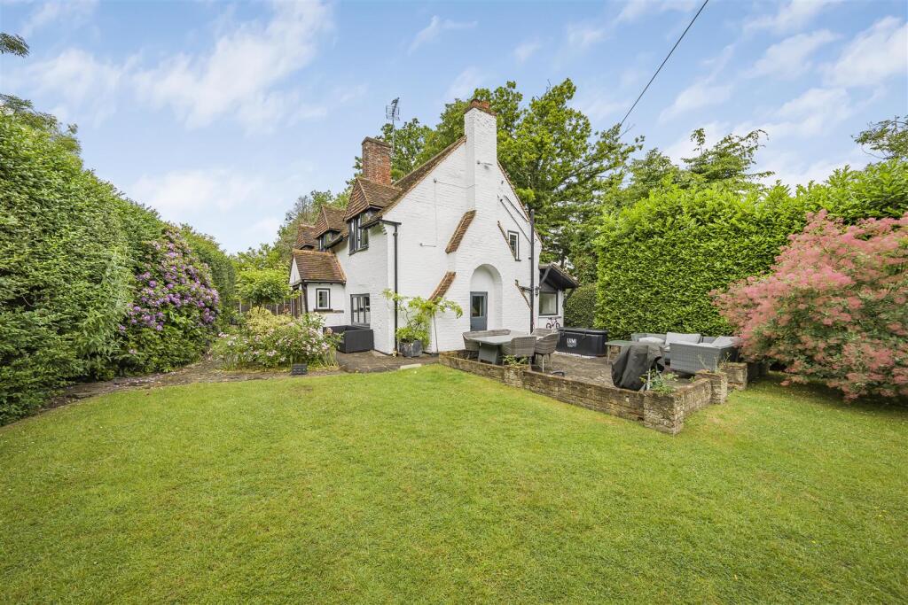 Additional image 20 of Mount Pleasant Lane, Bricket Wood, St. Albans