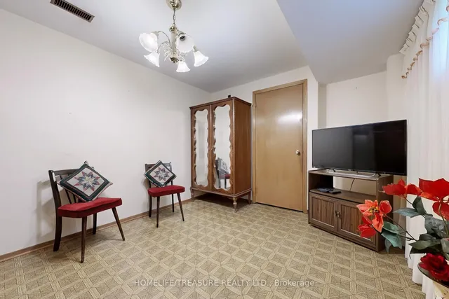 Additional image 31 of 24 Pendeen Ave