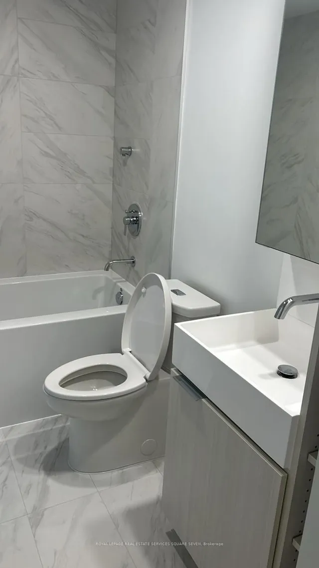 Additional image 11 of 370 Martha St Unit 1009