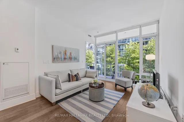 Additional image 3 of 29 Queens Quay Unit 318