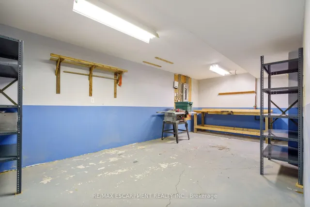 Additional image 40 of 6 Gillespie Cres